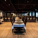 Bremanger Fjord Hotel
