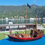 Bremanger Fjord Svelgen