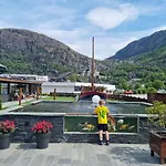 Отель Bremanger Fjord *