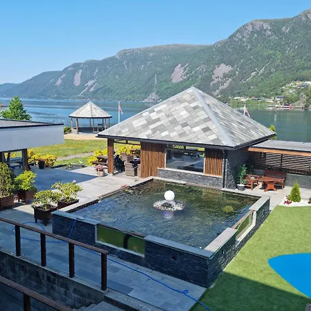 Bremanger Fjord ホテル