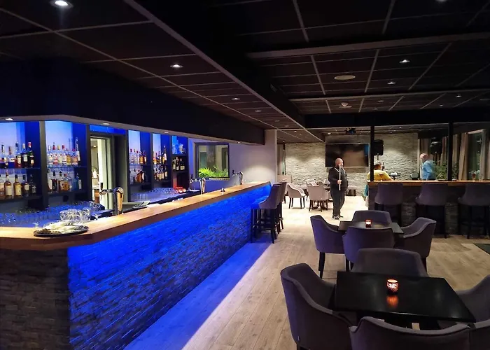 Bremanger Fjord Отель