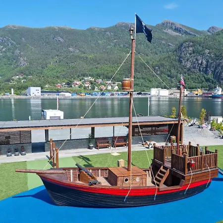 Bremanger Fjord Svelgen