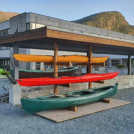 Bremanger Fjord Hotel Svelgen